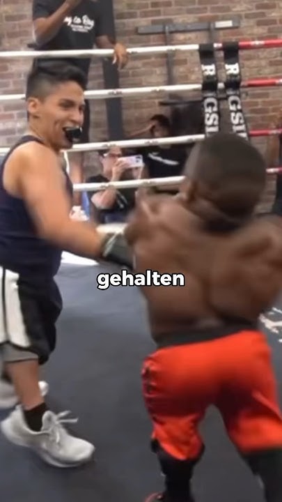 Ein ziemlich unfairer Kampf 🤔 YouTube