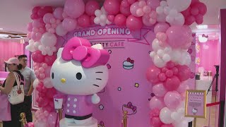 Worlds Largest Hello Kitty Café Opens In Chicago