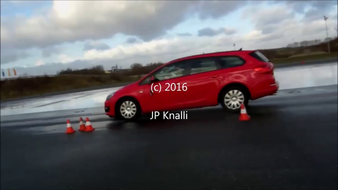 Vollbremsung aus 100 - YouTube