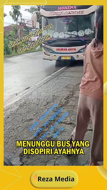 VIRAL  MOMEN bahagia saat anak supir bus ketemu ayahnya yang hanya  lewat