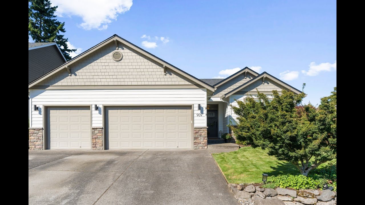 909 NW 22nd Avenue Camas, WA |