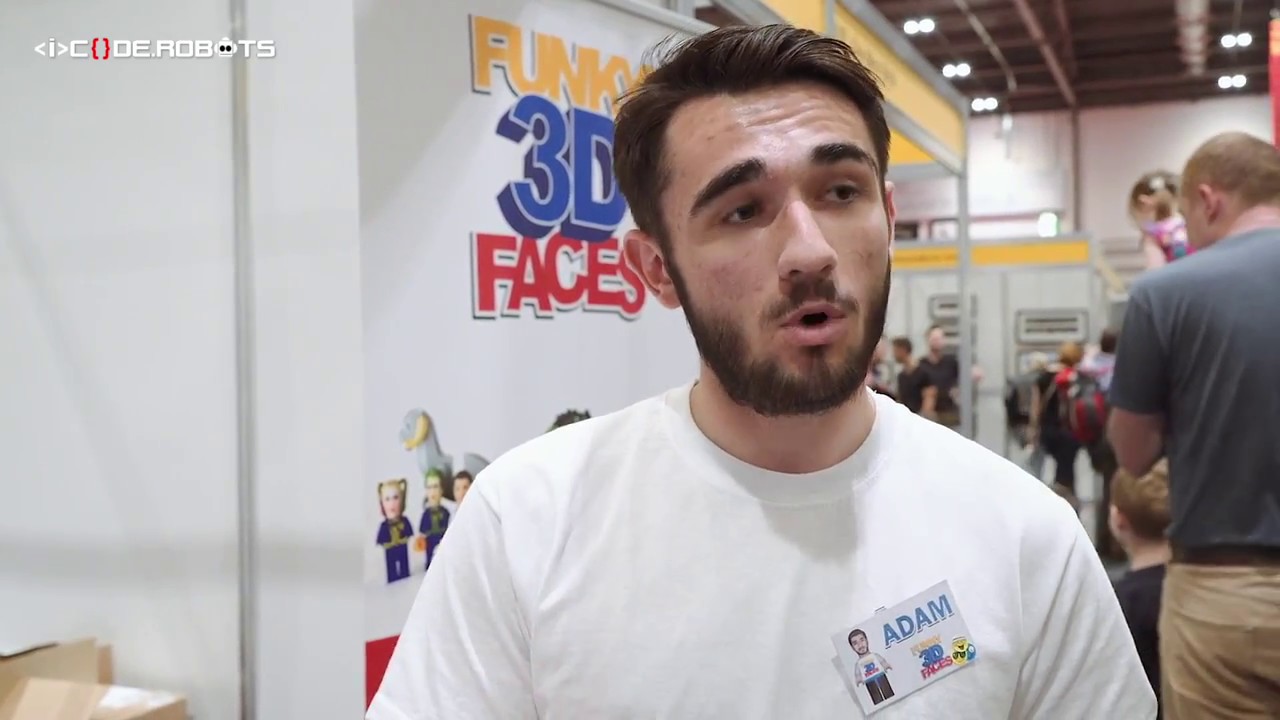iCodeRobots at BrickLive   Funky 3D Faces Booth HD