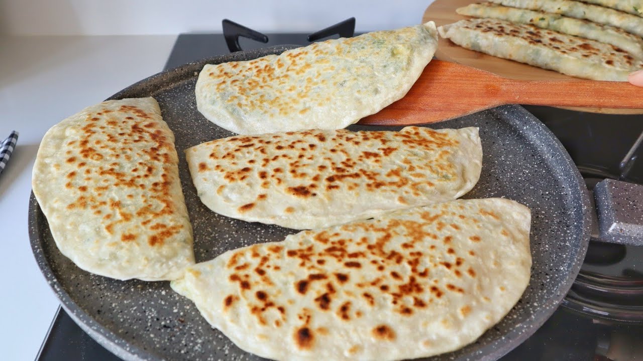 TAZE SOĞANLI / YUMURTALI  D BÖREK???? ENFES BİR LEZZET???? PRATİK YÖNTEMLE YAPTIM✅️ GÖZLEME ❗