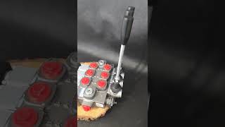 Galtech Q75 3 Sections Directional Control Valve 90 L/Min 24 GPM Electric Solenoid 24V   Levers