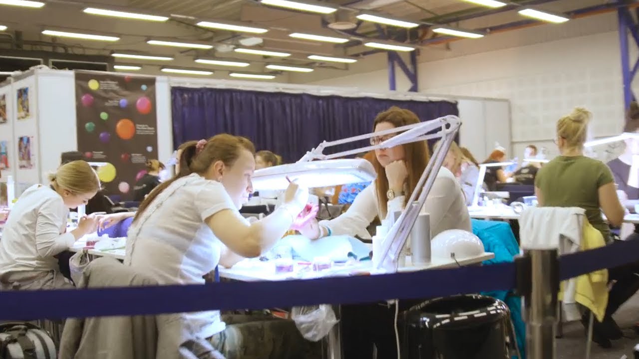 NailPro Lithuania 2017 :: Indigo Team na Mistrzostwach w stylizacji paznokci w Wilnie - YouTube