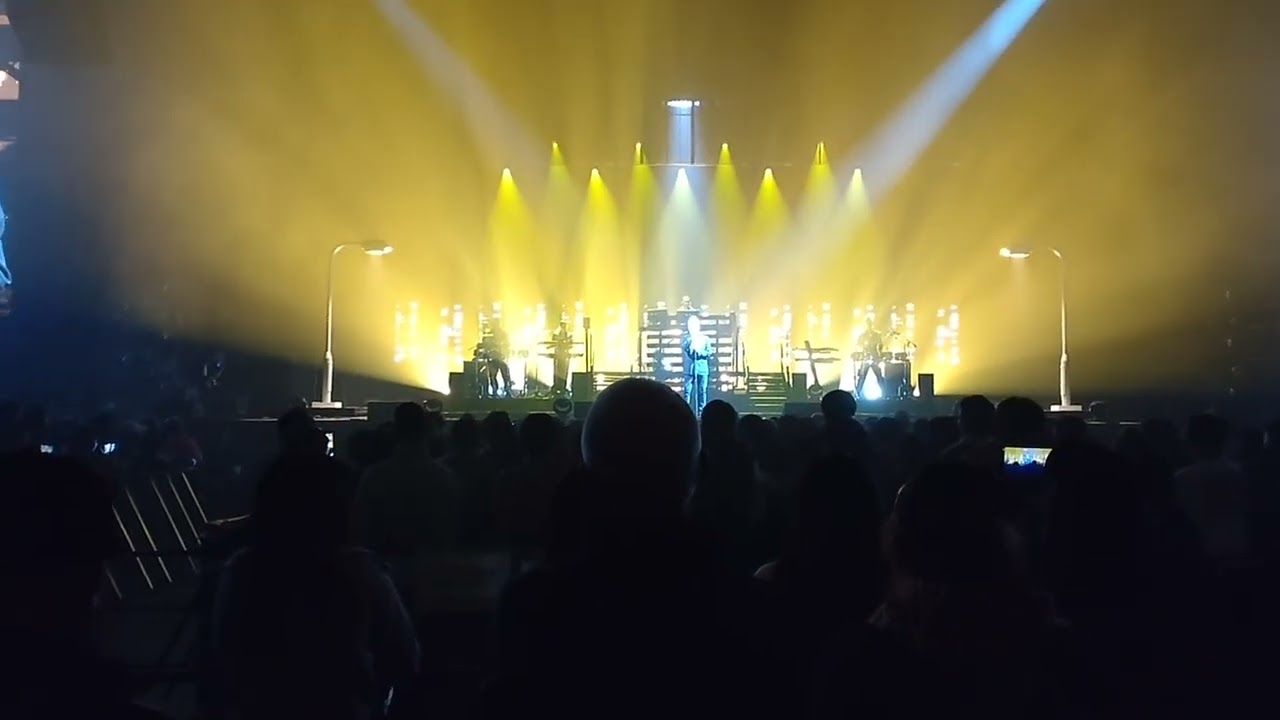 PET SHOP BOYS ″DREAMWORLD″ 9 Jan 2026 @ Kobe World Memorial Hall