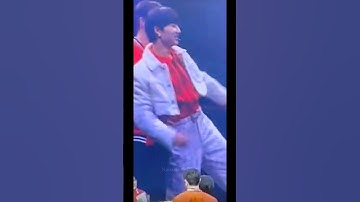 Possessive Zee over Nhu~ #zeenunew #LolaneXZeeNunew123WeCareU #ซนซน #nunew #zeepruk #nananu #zonzon