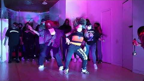 Thumbnail of Lil' Kim ft. Missy Elliott, Da Brat, Left Eye, Angie Martinez - Ladies Night #NIGHTVIBEZ #RECAP