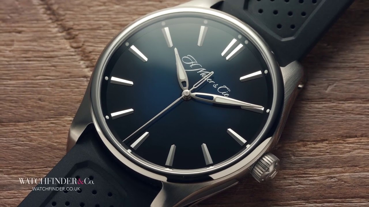 H. Moser & Cie. Pioneer Centre Seconds 3200-1200