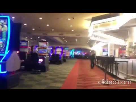 Nobody’s Sad on a Saturday Night - Uncle Kracker live at Fallsview Casino Canada