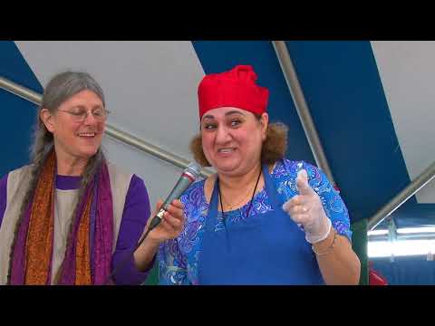 Sondus Moussa | Baklava Demonstration | Richmond Folk Festival 2017