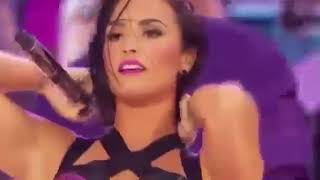 Demi Lovato - Cool for the summer live 2015
