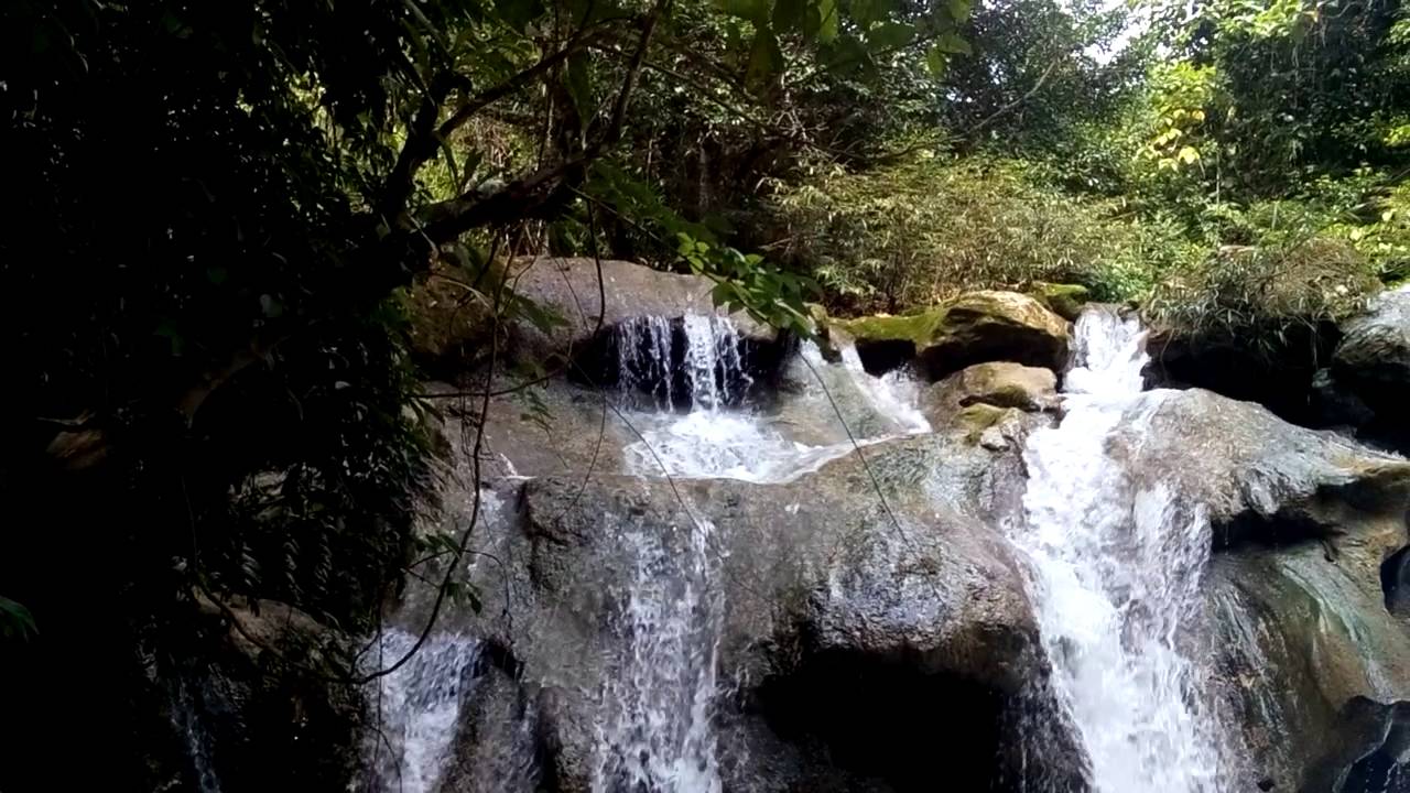 Laktas Falls, Dingalan, Aurora