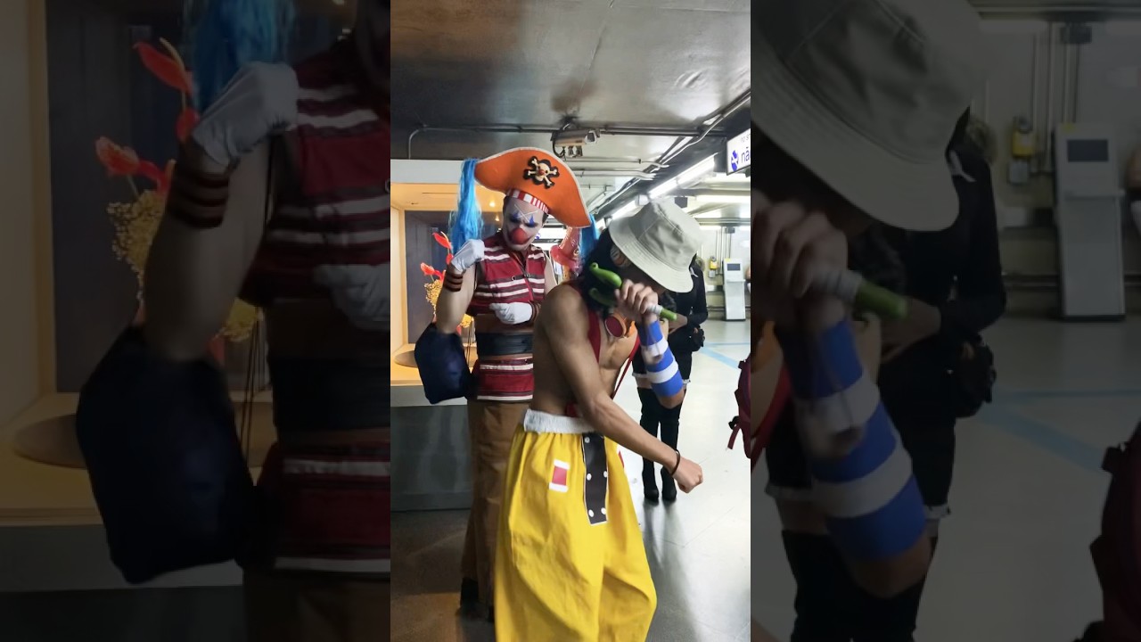 na estação Liberdade 🏴‍☠️ #onepiece #cosplay #luffy #nami #zoro #usopp #chopper #fyp