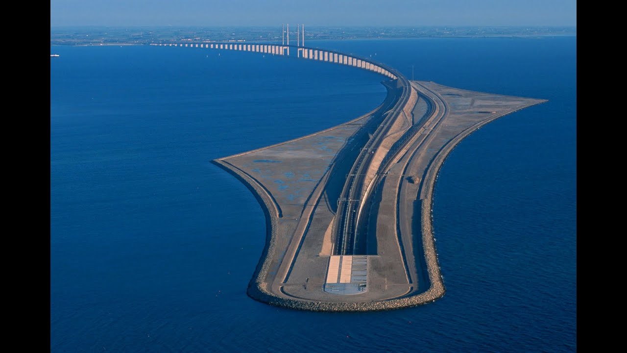 duong ham deo hai van 5 Amazing Underwater Tunnels in the World