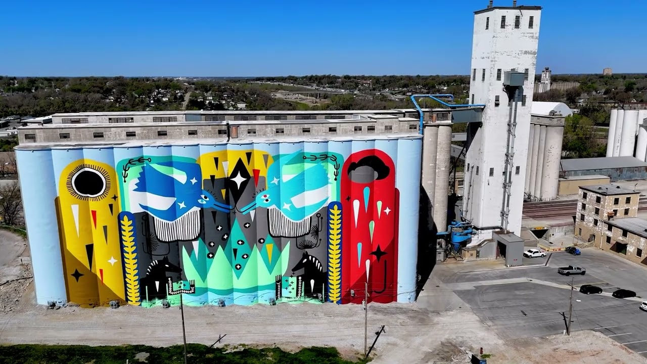 A New look on a Omaha Grain Bin