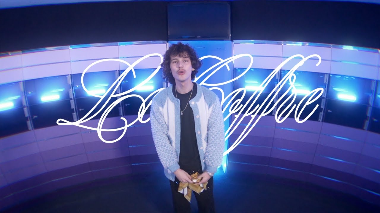 Le Coffre: BARRI - SIDE auf YouTube ansehen Le Coffre: BARRI - SIDE auf YouTube ansehen