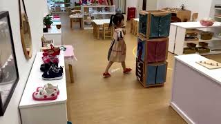 What is the main purpose for a montessori classroom for 3-6 years old?