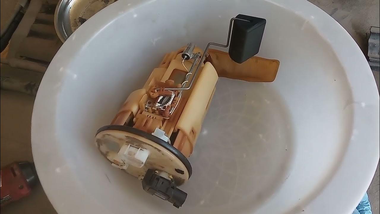 2002 Toyota Sienna Fuel Pump Replacement - YouTube
