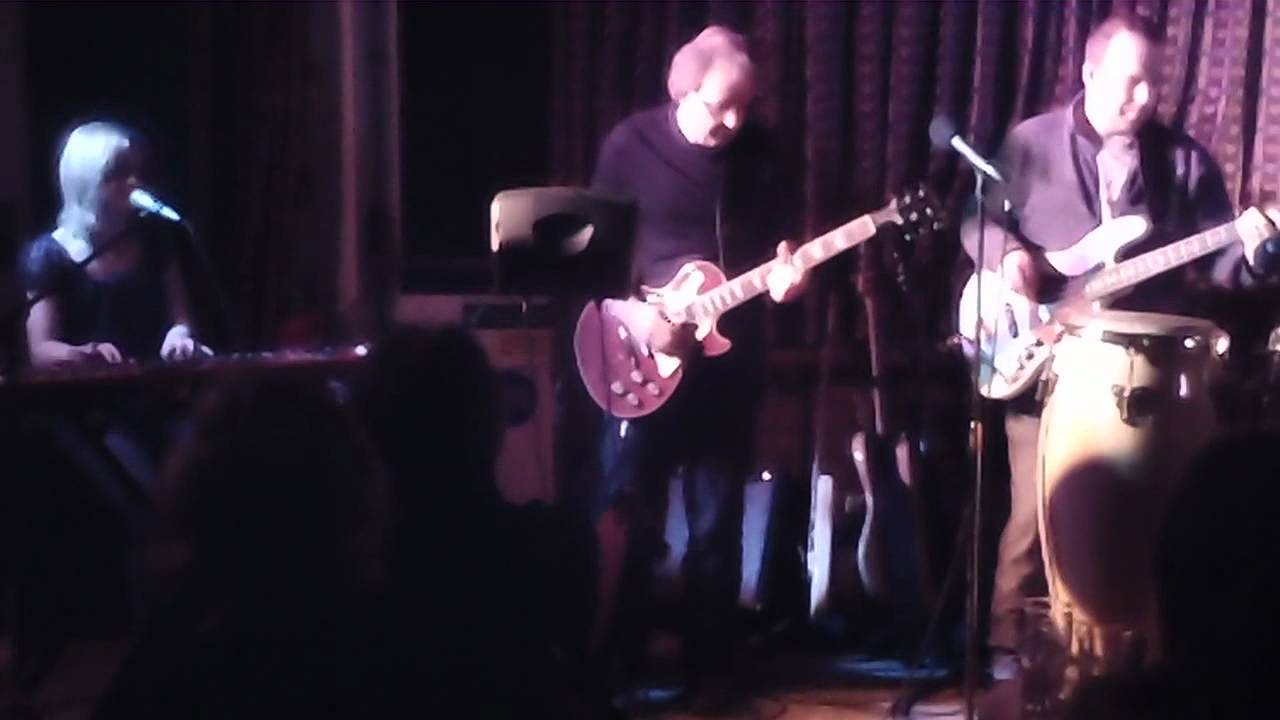 Lonely Avenue   Abby Brant