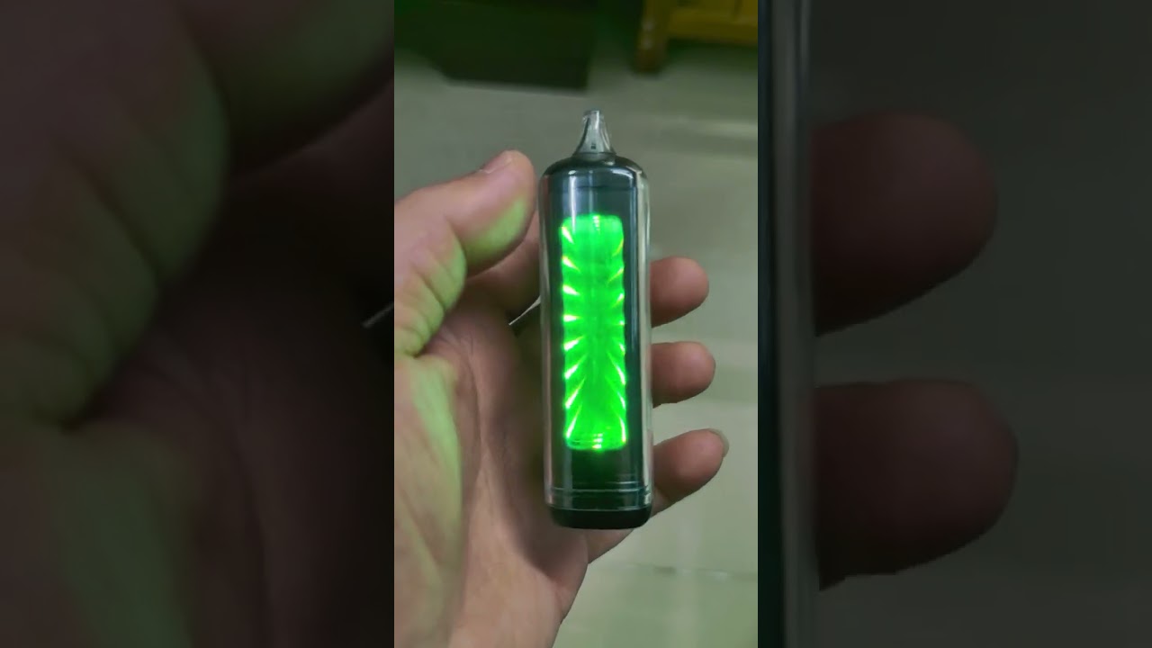 CigGo OHMBAR DUAL, DUAL displays and dual pods, airflow adjustable.8ml+8ml liquid pod. .