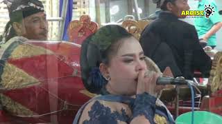 07.Tayub Panjilaras/Jago Tunggal Kp.Tinarap/Hajatan Suntari Wiryo dkk/Mojo Pdg