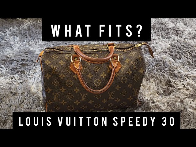 WHAT FITS INSIDE MY LOUIS VUITTON SPEEDY 30.. featuring my Louis