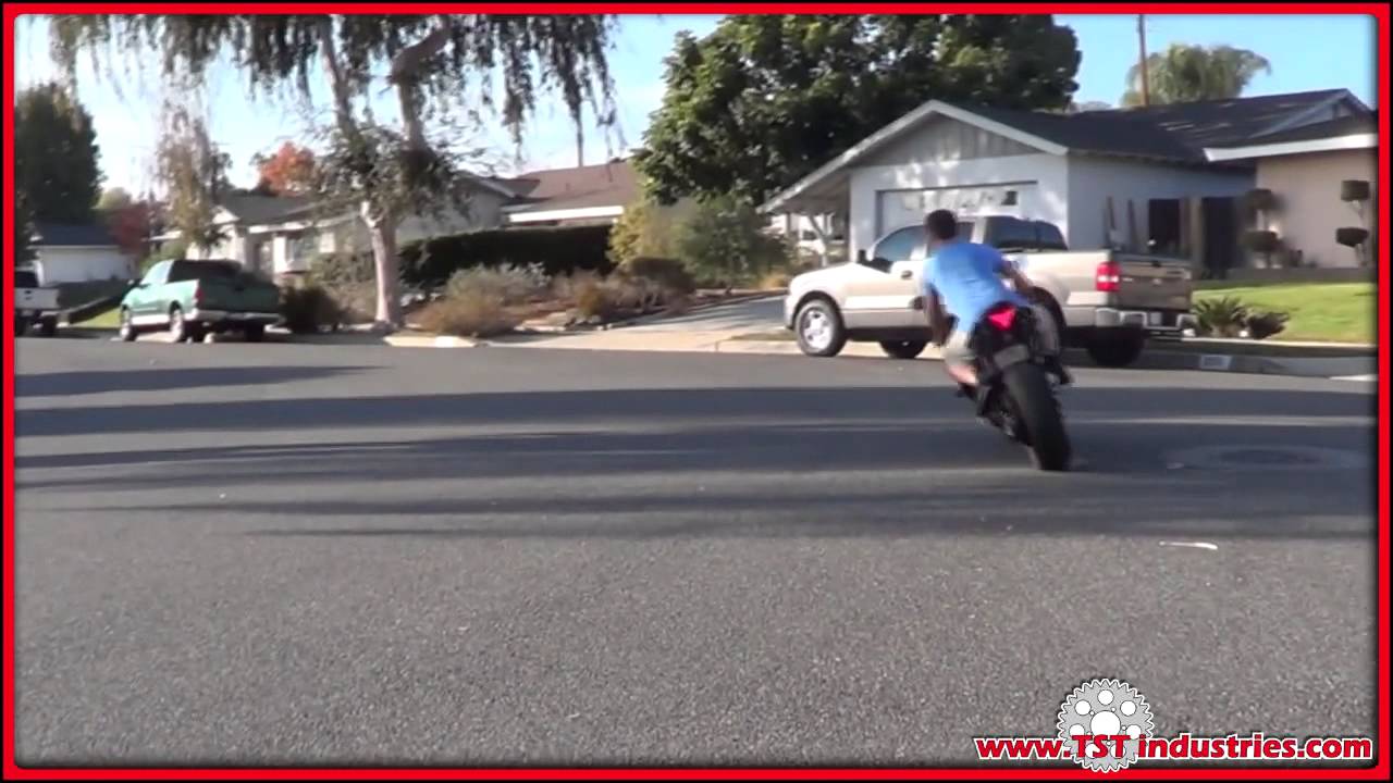 TOCE Performance Exhaust on a Yamaha YZF R1 - YouTube