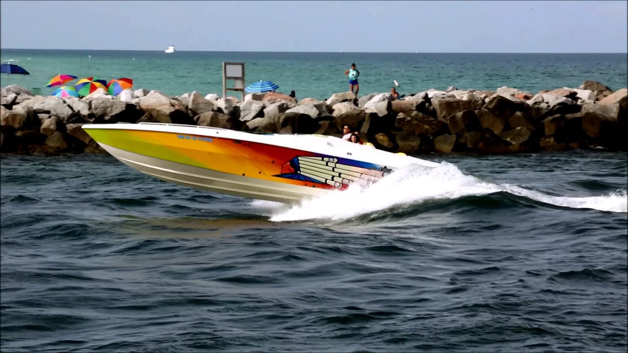 apache powerboat video