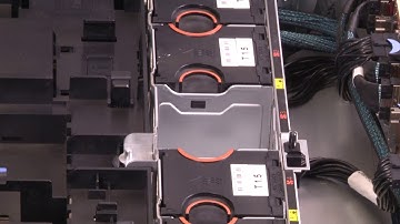 Lenovo ThinkSystem SR665 Installing a system fan