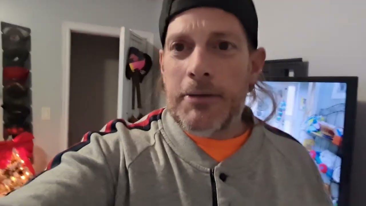 (HOLIDAY SIX PACK) STARRY NIGHT CHOCOLATE STOUT - Bobcaygeon Brewery 