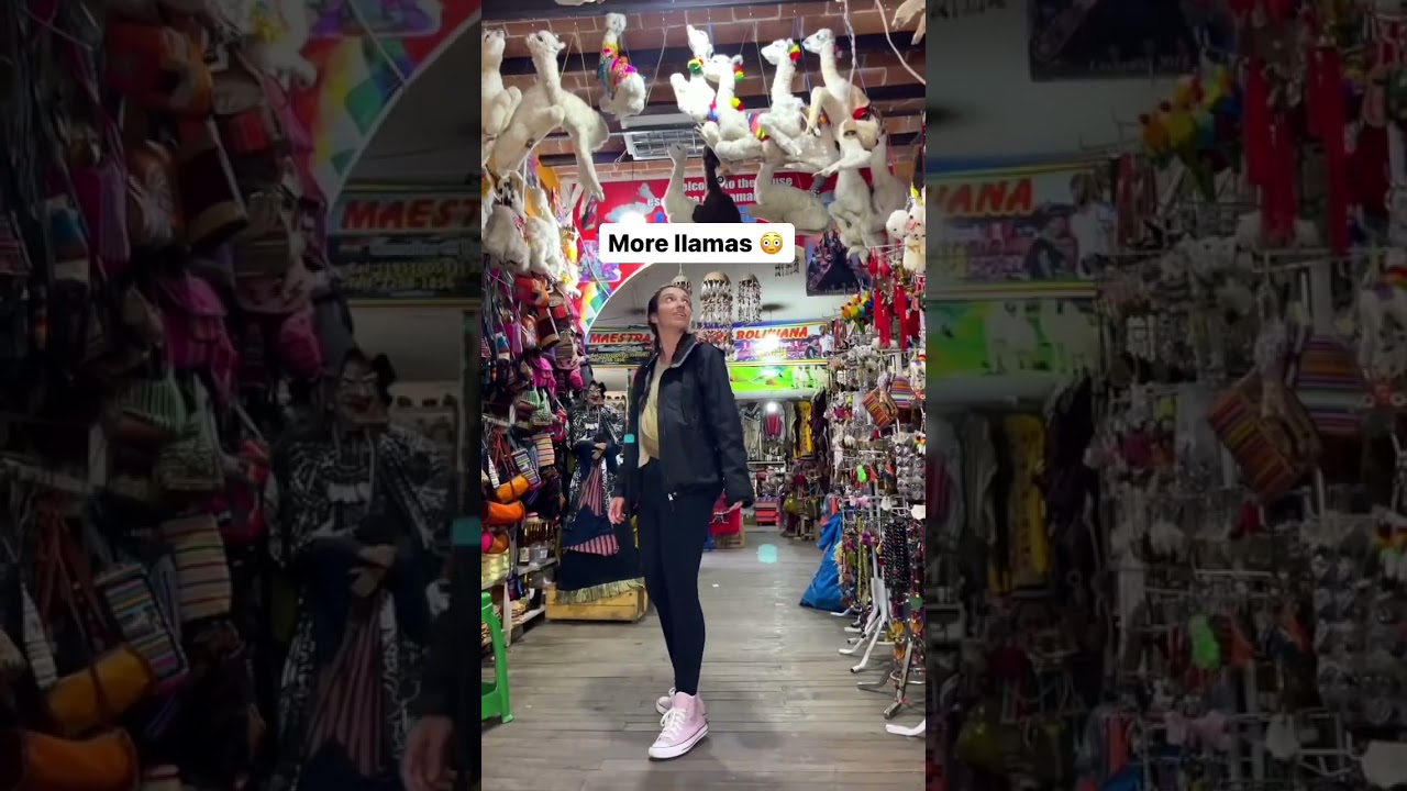 Come with us to discover what they sell in the witches market in La Paz, Bolivia 🇧🇴