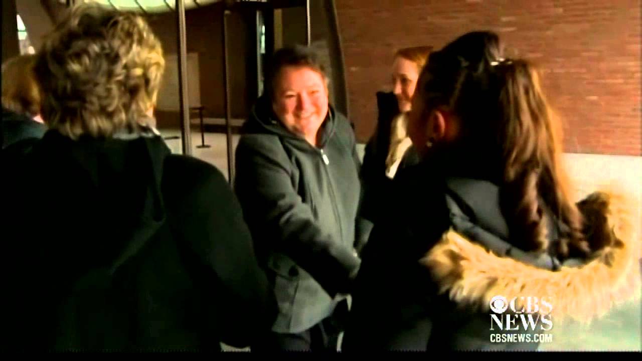 Sisters with cancer blame mom's meds