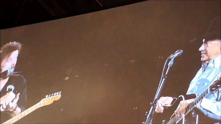The Duets in Tulsa with George Strait and Ronnie D...