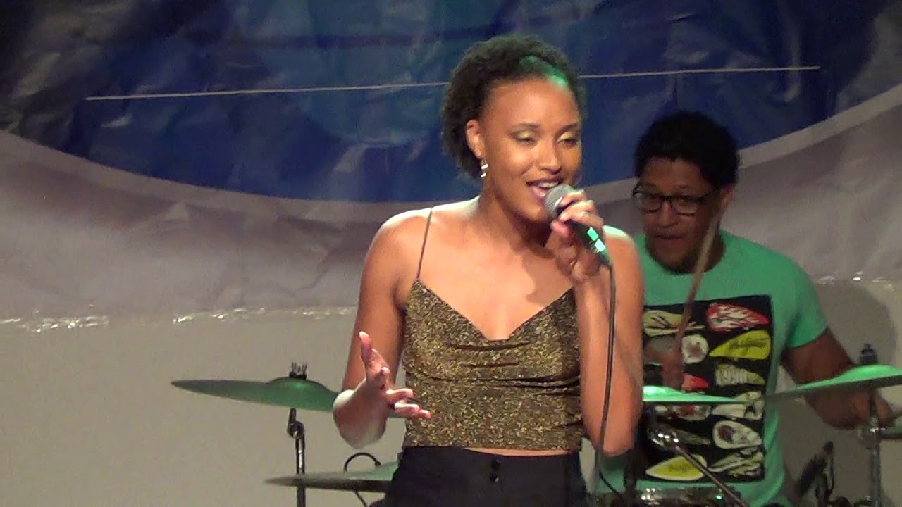 Mara Gomes - Nha Bijou