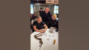 Snake Magic Trick! (@sossamofficiel1)