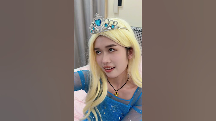 王子脚踏两只船被发现了#shorts