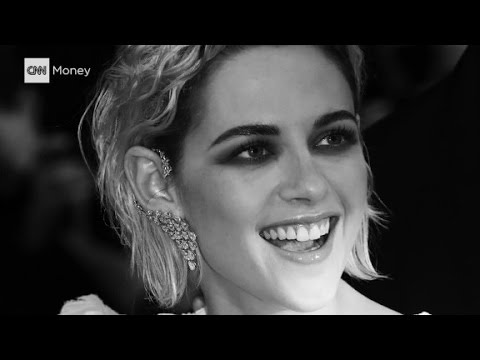 Robert Pattinson tells truth about his relationship with Kristen Stewart. Robert Pattinson tells truth about his relationship with Kristen Stewart.