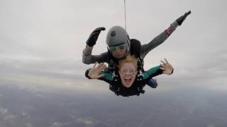 1618 Madeline Betsanes Skydive at Chicagoland Skydiving Center 20160511 Becca Amy
