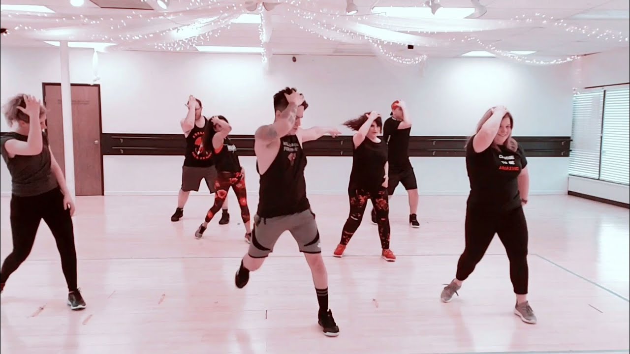 Cardio Dance Routine "Blow My Mind" - YouTube