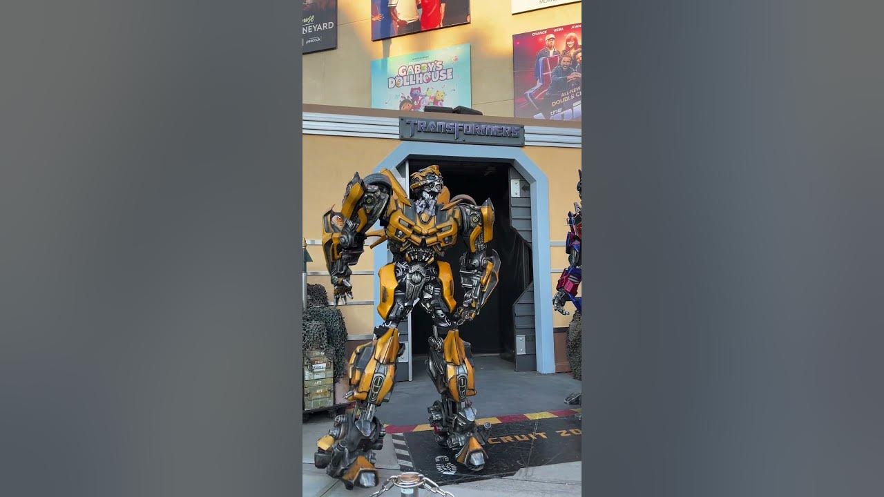 🚀 Optimus & Bumblebee's Grand Entrance! 🤖✨