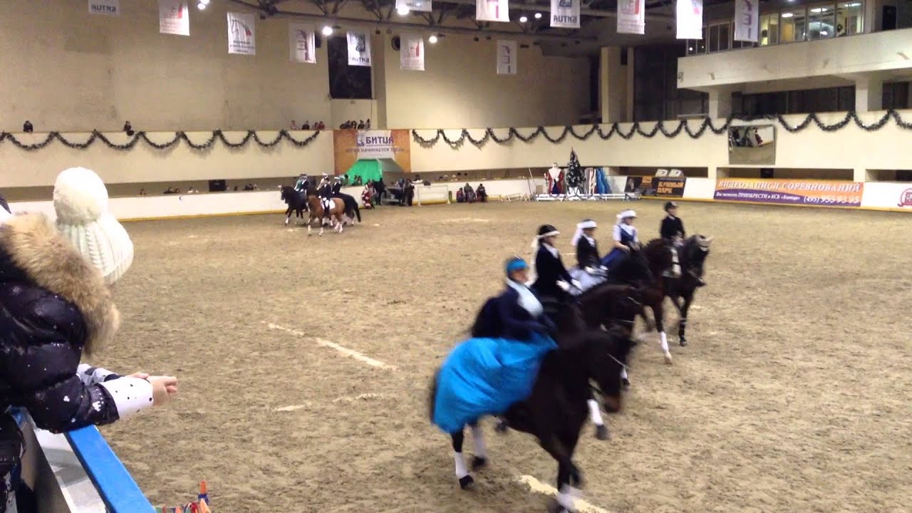 Елка в КСК Битца 28.12.2013 - YouTube