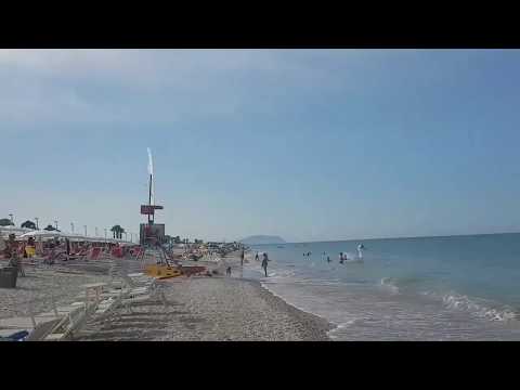 La spiaggia di Porto Sant'Elpidio (Faleriense)