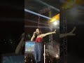 Konser Baju merah Momo di Sumba Timur