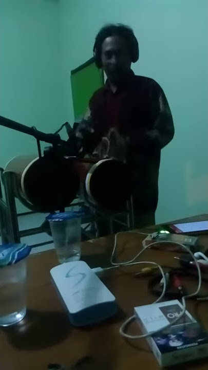Alat musik tradisional kennong tello'