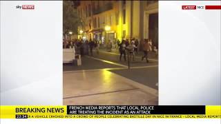 Caminhão Atinge Multidão E Deixa Dezenas De Mortos Em Nice M 1