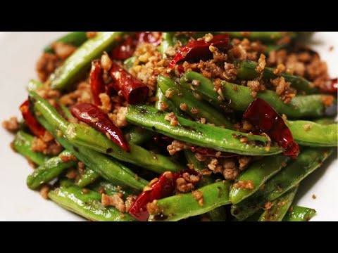 Video: Beans In A Wok - Recipe With Photo
