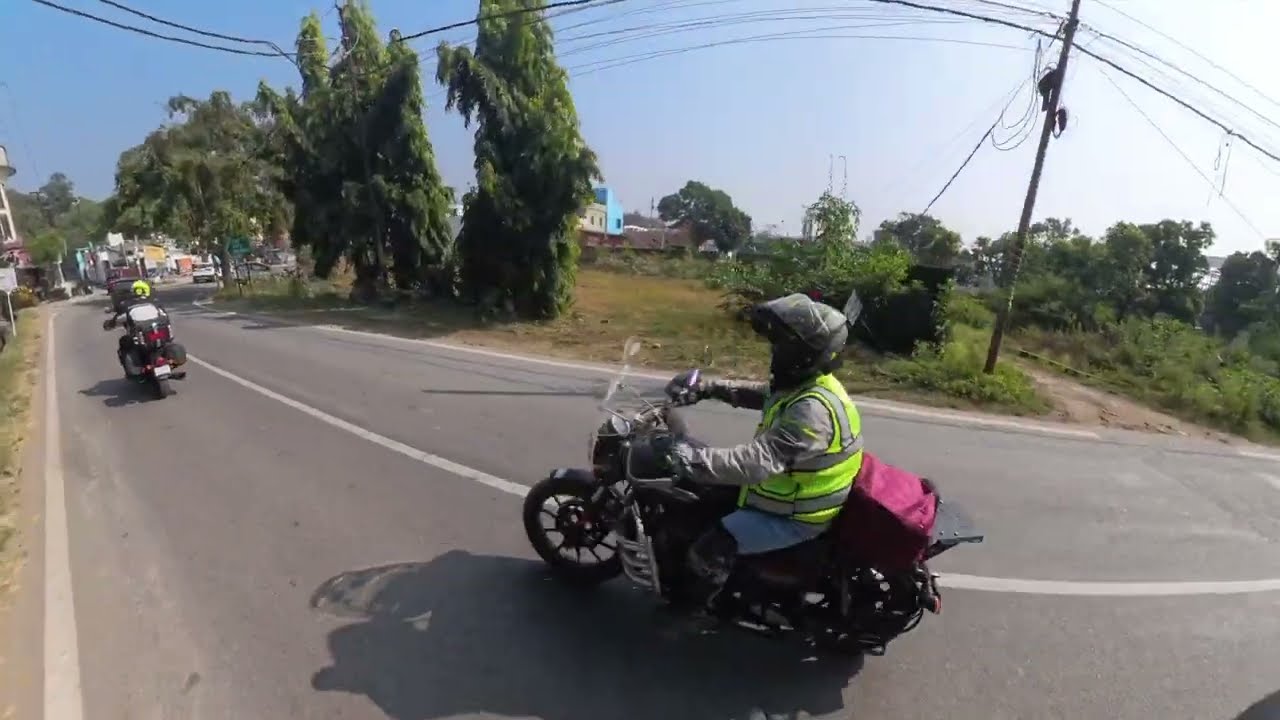 Towards Nainital on ghat road. Hunter 350. With real exhaust note.