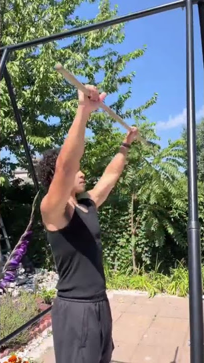 How To Engage Your Lats When Doing Pull Ups!💥