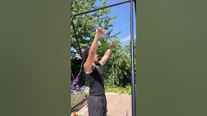 How To Engage Your Lats When Doing Pull Ups!💥